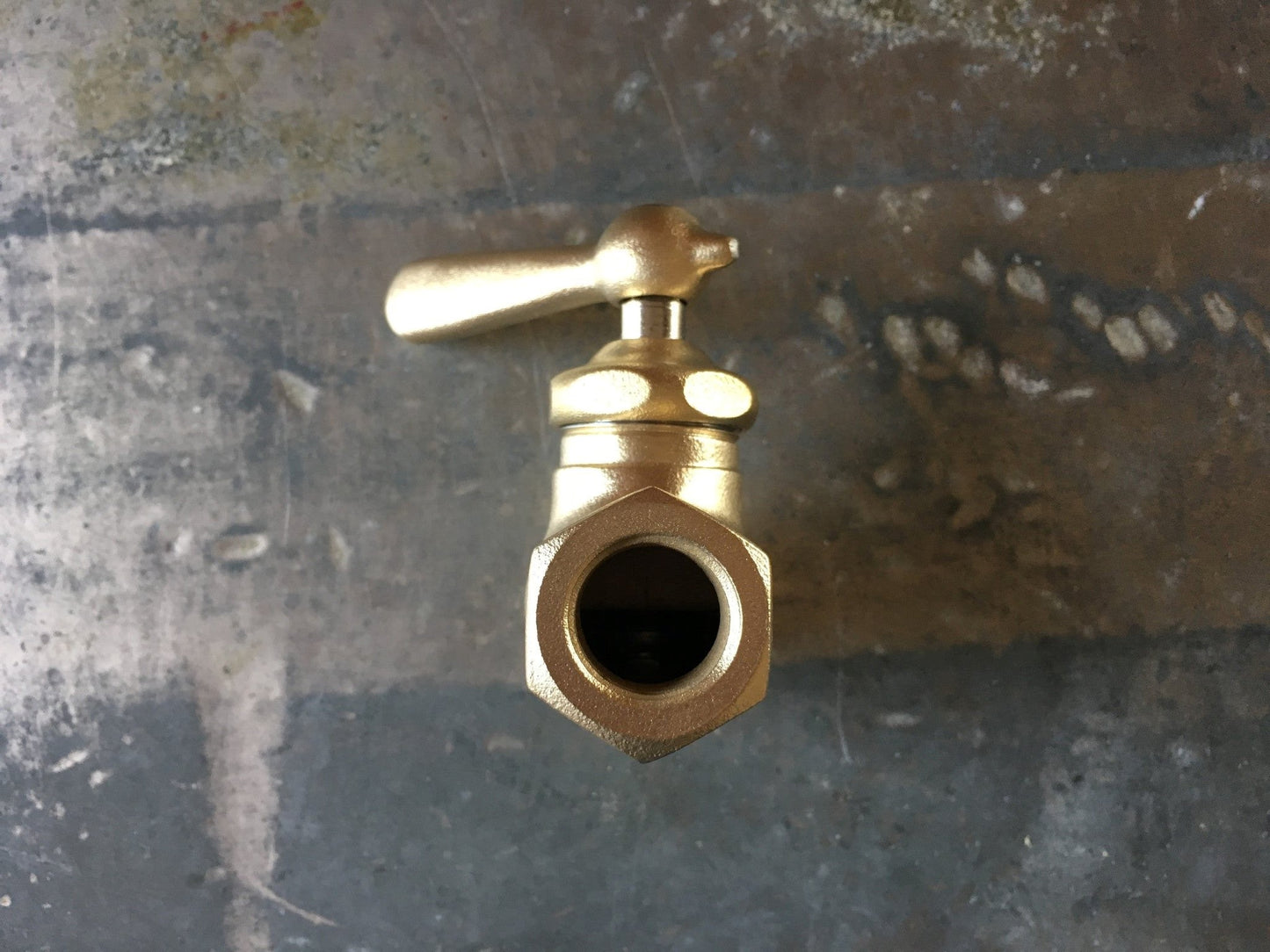 Brass Single Stop Valve Hot Side (Left 1/4 turn) Fem X Fem threads