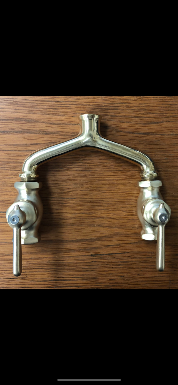 Brass Y-Pattern w/Brass Stop Valves